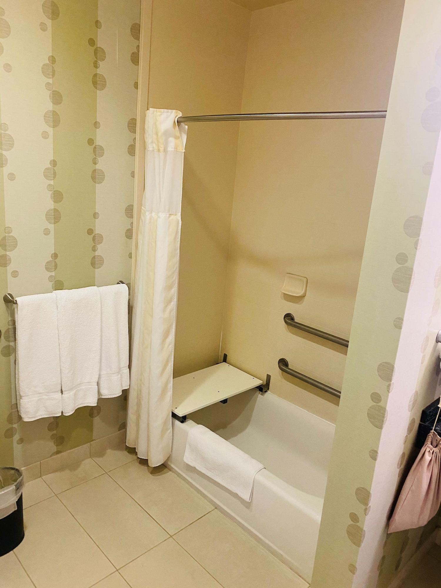 Hilton Garden Inn Ft Worth Alliance Airport Roanoke Ngoại thất bức ảnh