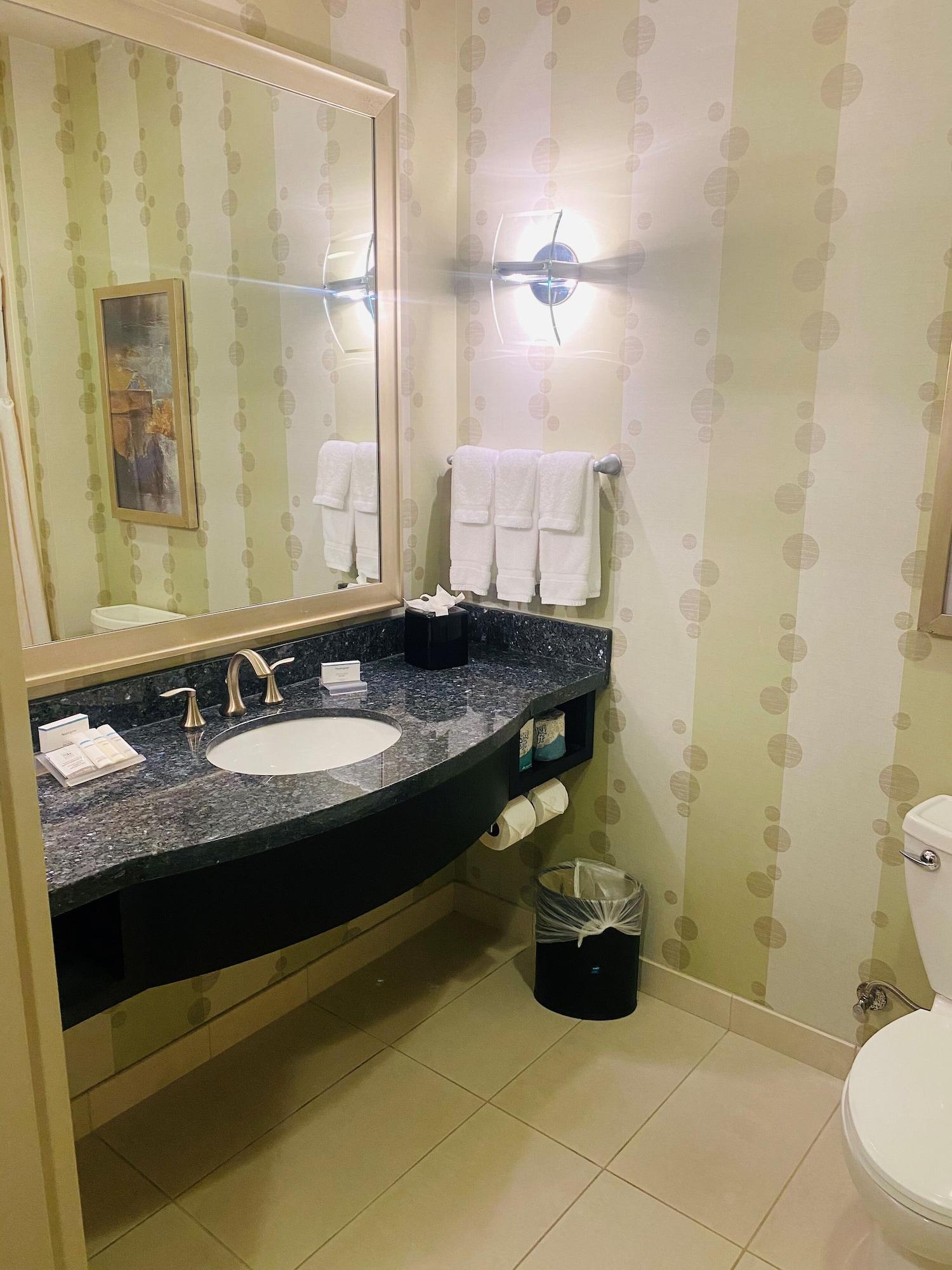 Hilton Garden Inn Ft Worth Alliance Airport Roanoke Ngoại thất bức ảnh